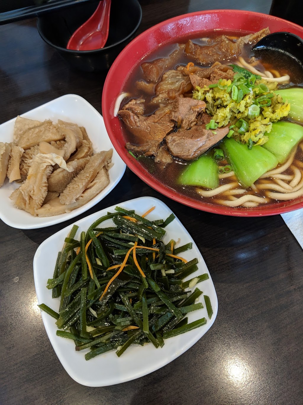 Mei Nung Beef Noodle House | 3255 Hwy 7 #15, Markham, ON L3R 3P9, Canada | Phone: (905) 477-8388