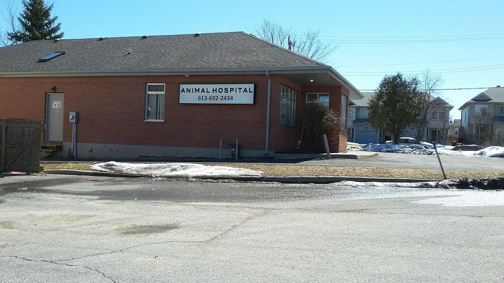 Rideau Valley Animal Hospital | 5547 Scharfield Rd, Manotick, ON K4M 1L6, Canada | Phone: (613) 692-2434