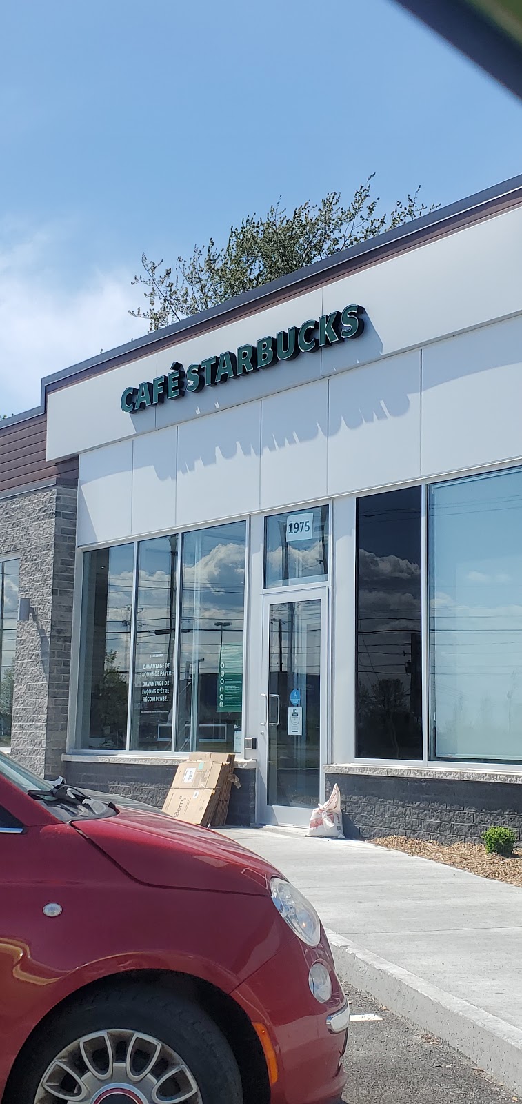 Starbucks | 1975 Bd Monseigneur-Langlois #100, Salaberry-de-Valleyfield, QC J6S 5P8, Canada | Phone: (450) 374-1305
