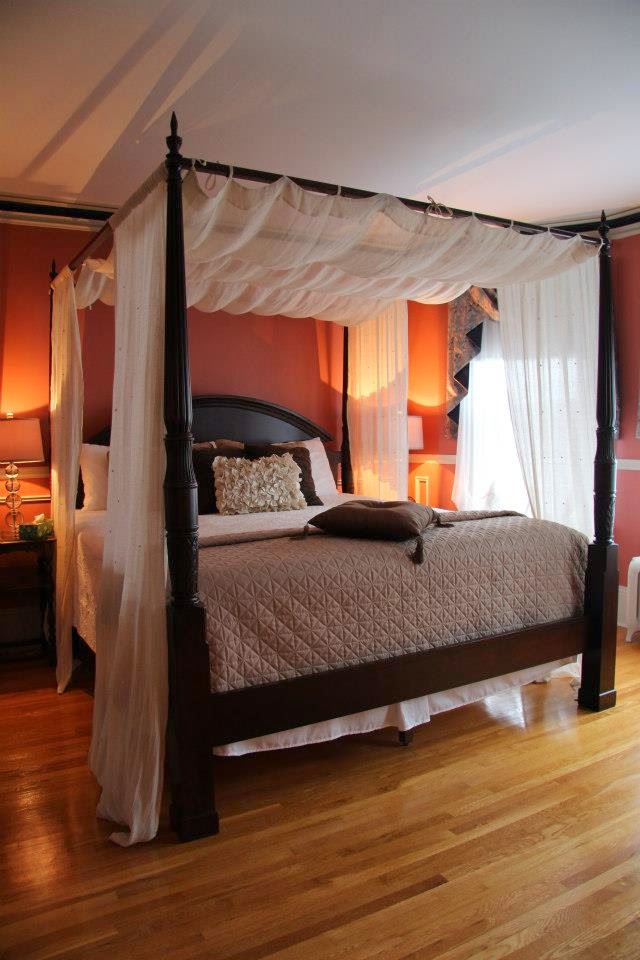 Compton House Heritage Inn | 26 Waterford Bridge Rd, St. Johns, NL A1E 1C6, Canada | Phone: (709) 722-0387