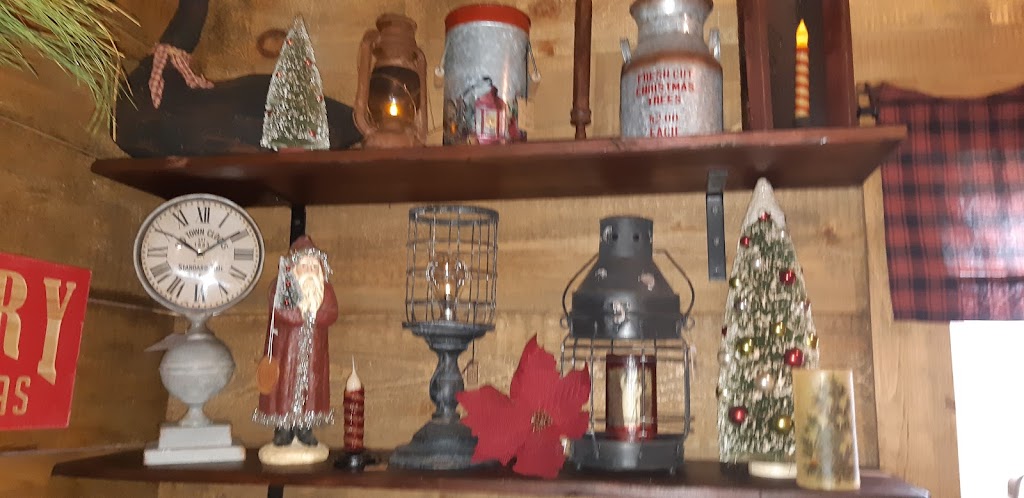 Rustic Pine Primitives | 2743 Middle Rd, Kingston, ON K7L 4V3, Canada | Phone: (613) 331-0243