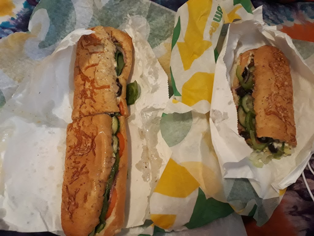 Subway | 1203 Acadia Dr, Saskatoon, SK S7H 4X4, Canada