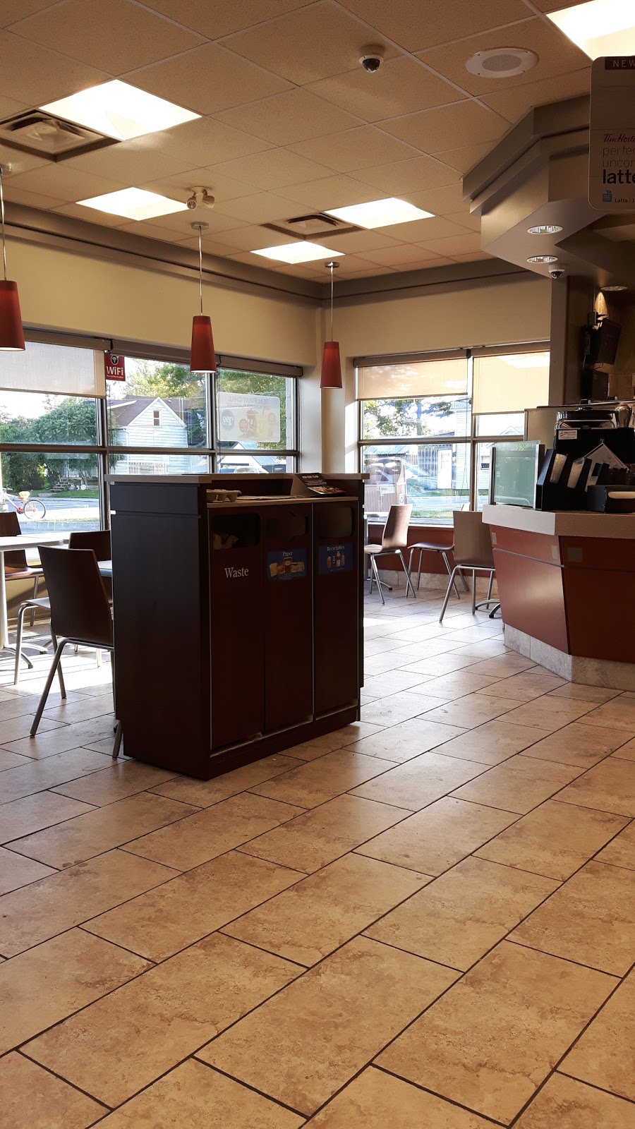 Tim Hortons | 4037 Bath Rd, Kingston, ON K7M 4Y5, Canada | Phone: (613) 389-3322