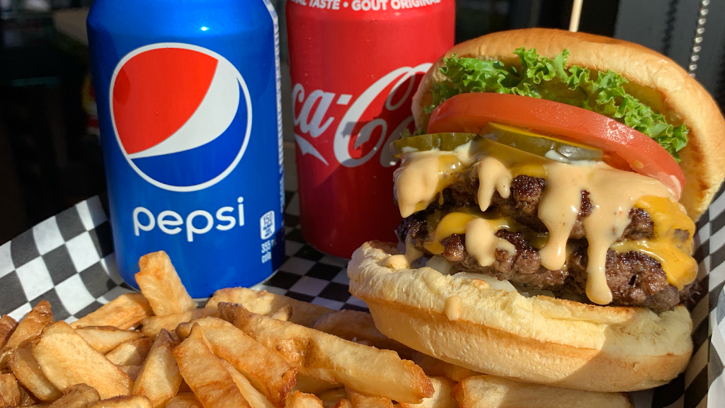 Top Gun Burger | 7575 Keele St Unit 1, Concord, ON L4K 4X3, Canada | Phone: (905) 669-6861