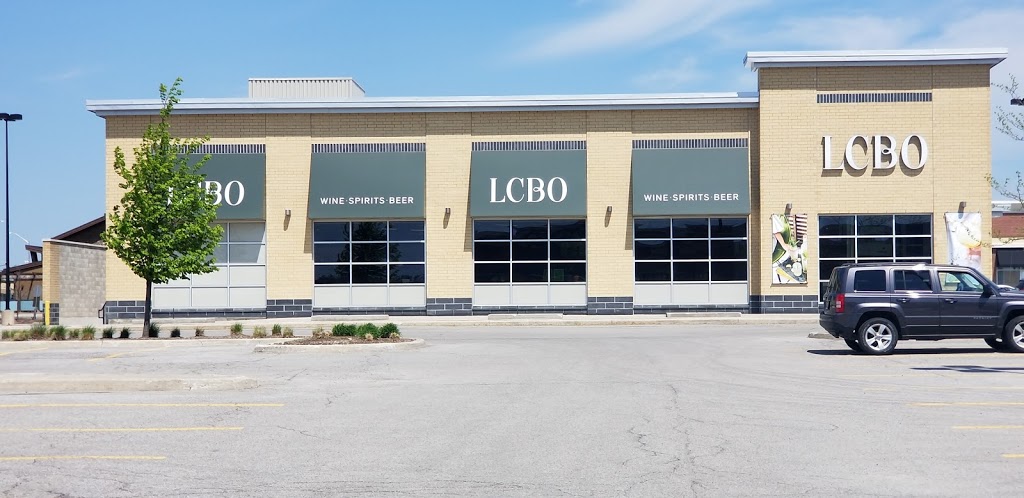 LCBO | 94 First Commerce Dr, Aurora, ON L4G 0H5, Canada | Phone: (905) 751-0684