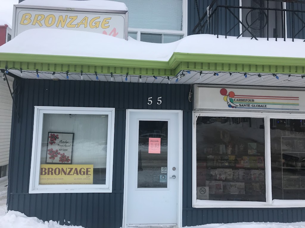 Bronzage DAmours | 55 Rue Notre Dame O, Trois-Pistoles, QC G0L 4K0, Canada | Phone: (418) 851-2929