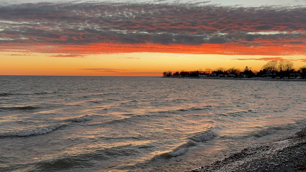 Beach House Niagara | 11833 Lakeshore Rd, Wainfleet, ON L0S 1V0, Canada | Phone: (647) 618-3275