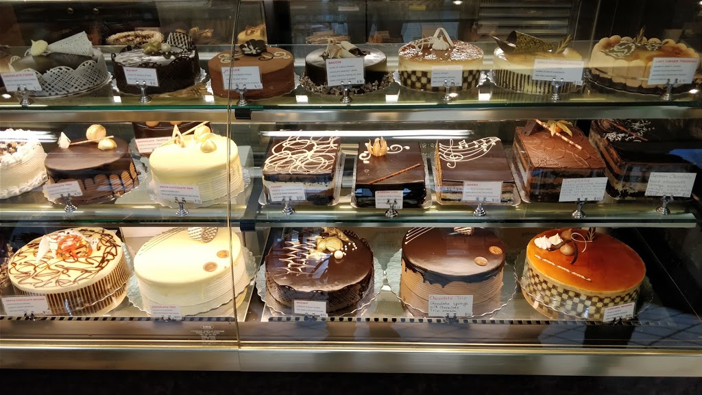 Le Delice Fine Cakes | 7355 Bayview Ave, Thornhill, ON L3T 5Z2, Canada | Phone: (905) 707-3375