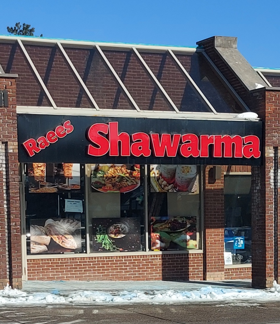 Raees Shawarma & Juice Bar | 4099 Erin Mills Pkwy, Mississauga, ON L5L 3P9, Canada | Phone: (905) 608-0004