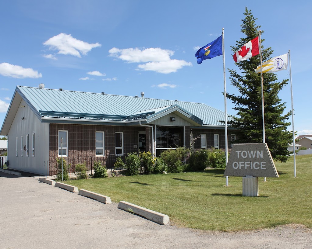 Coalhurst Town Office | 100 51 Ave, Coalhurst, AB T0L 0V0, Canada | Phone: (403) 381-3033