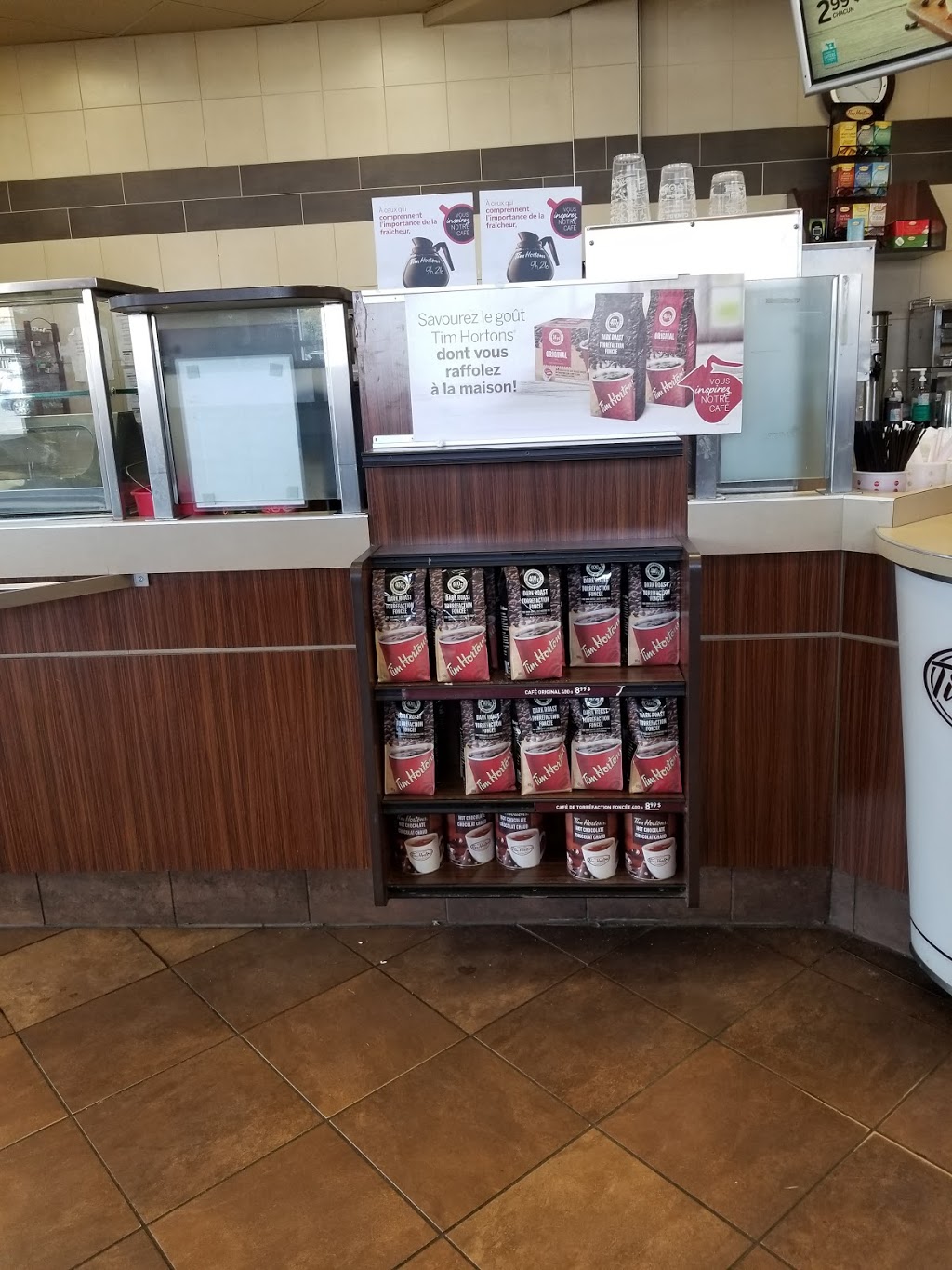 Tim Hortons | 2293 Avenue Chauveau, Québec, QC G2N 1G4, Canada | Phone: (418) 847-8586