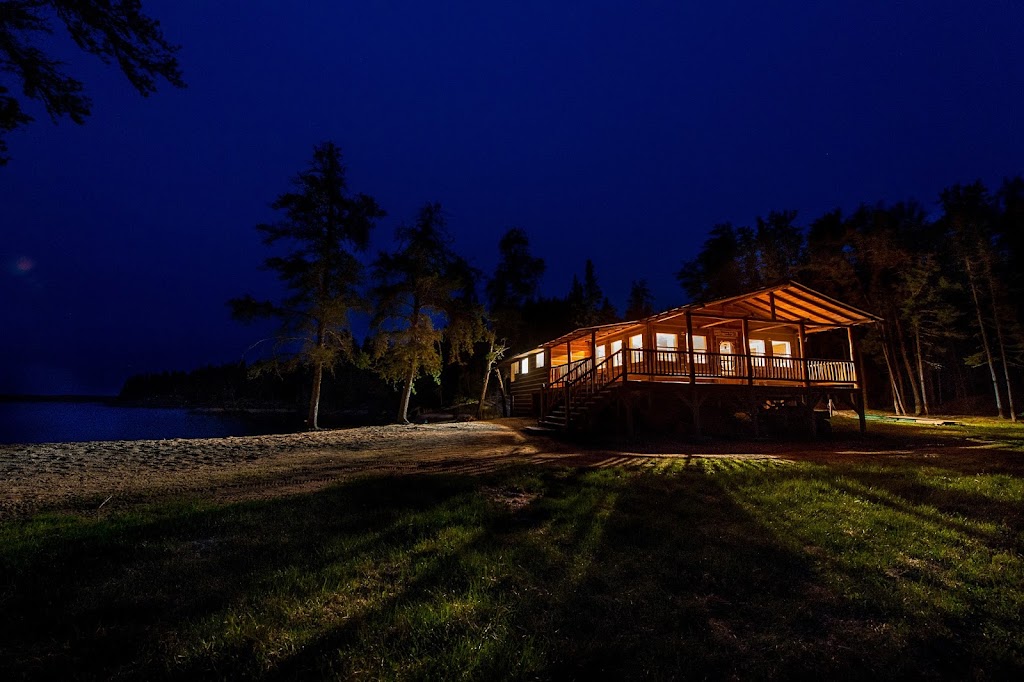 Shining Falls Lodge | Jackson Island, MB R0E 1Y0, Canada | Phone: (204) 480-8674