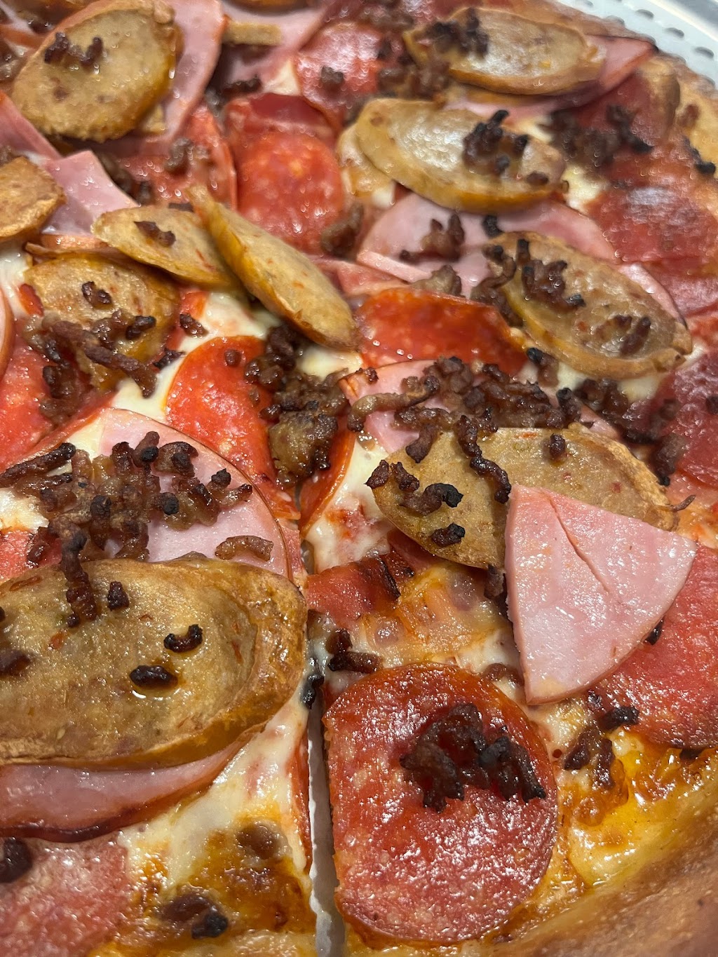 A Little Pizza Heaven | 2525 Pembina Hwy, Winnipeg, MB R3T 6H3, Canada | Phone: (204) 289-3150