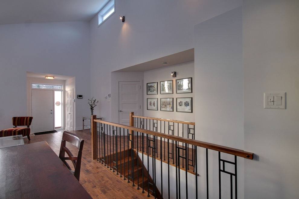 Escalier Classique | 3556 Bd des Entreprises, Terrebonne, QC J6X 4J8, Canada | Phone: (514) 990-3885