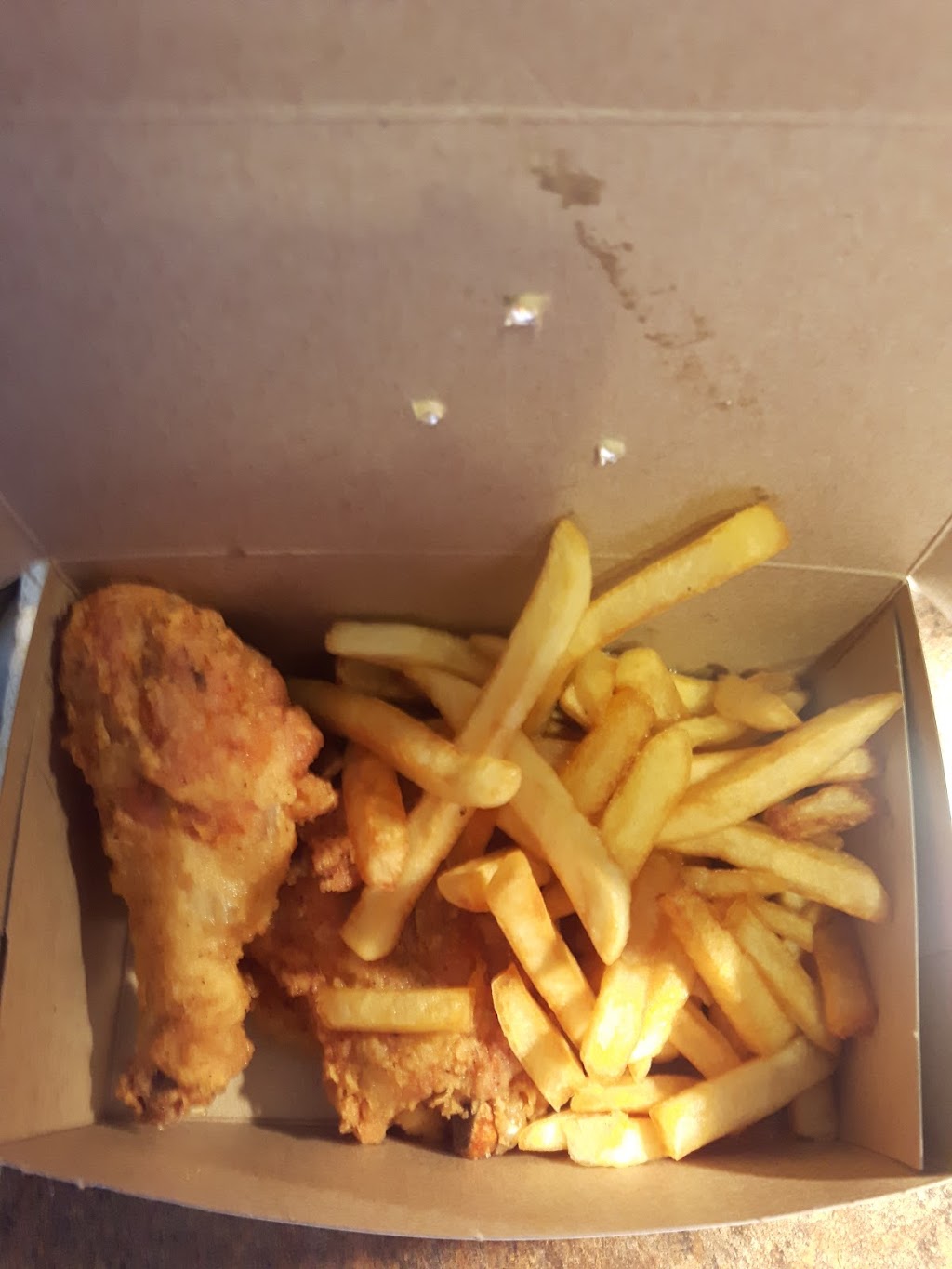 Broasters Crispy Fried Chicken | 170 Brantwood Park Rd, Brantford, ON N3P 1N7, Canada | Phone: (519) 758-9100