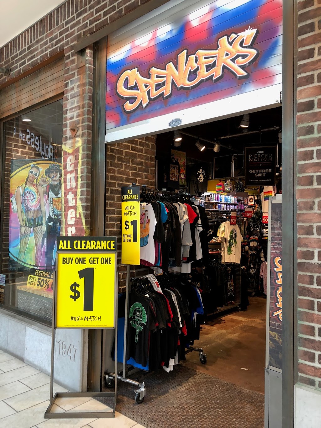 Spencers | Dufferin Mall, 900 Dufferin St, Toronto, ON M6H 4A9, Canada | Phone: (800) 762-0419