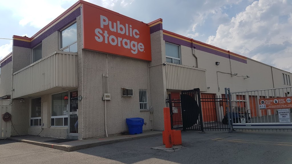 Public Storage | 2 Greensboro Dr, Etobicoke, ON M9W 1E1, Canada | Phone: (416) 247-2620