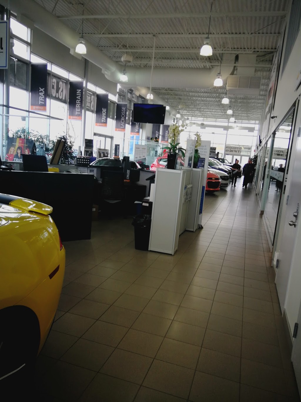 St-Jérôme Chevrolet Buick GMC Corvette | 265 Rue John F. Kennedy, Saint-Jérôme, QC J7Y 4B5, Canada | Phone: (877) 660-9140