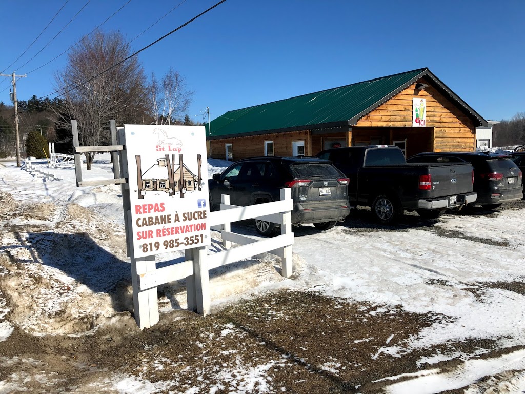 Ferme St Lap | 576 route 317, Lochaber, QC J0X 3B0, Canada | Phone: (819) 985-3551