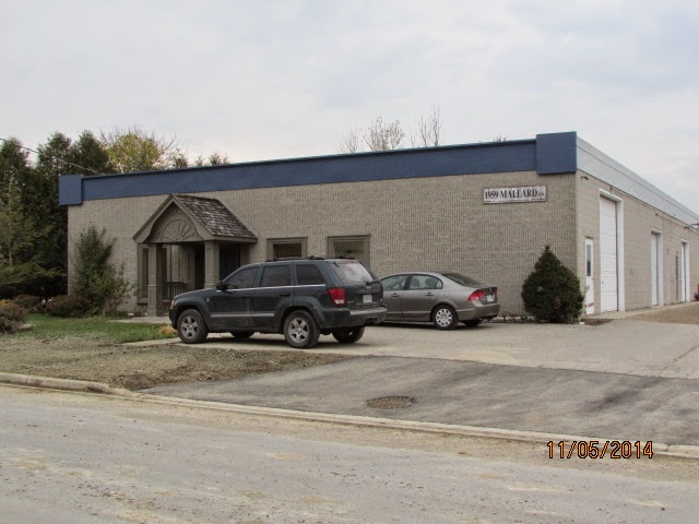 Jones Auto Body (West) London, Ltd | 1959 Mallard Rd, London, ON N6H 5L8, Canada | Phone: (519) 963-0399