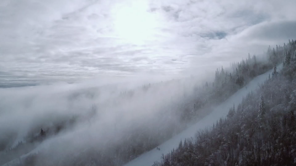 Le Massif de Charlevoix | 185 Chem. du Massif, Petite-Rivière-Saint-François, QC G0A 2L0, Canada | Phone: (877) 536-2774