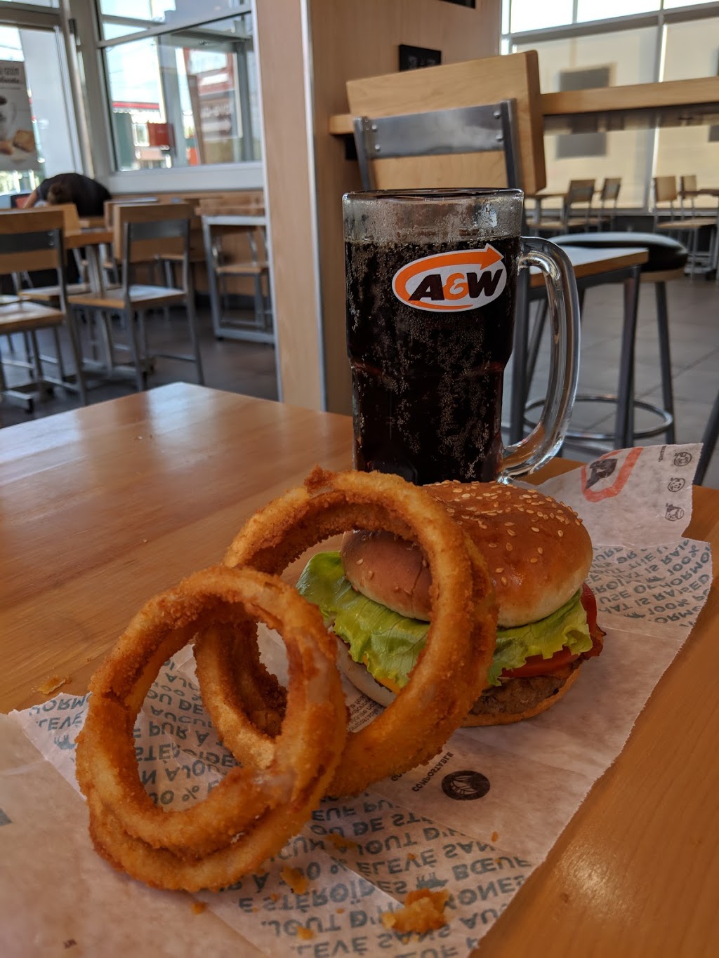 A&W Canada | 1401 Rue Denison O, Granby, QC J2J 0L8, Canada | Phone: (450) 372-5750