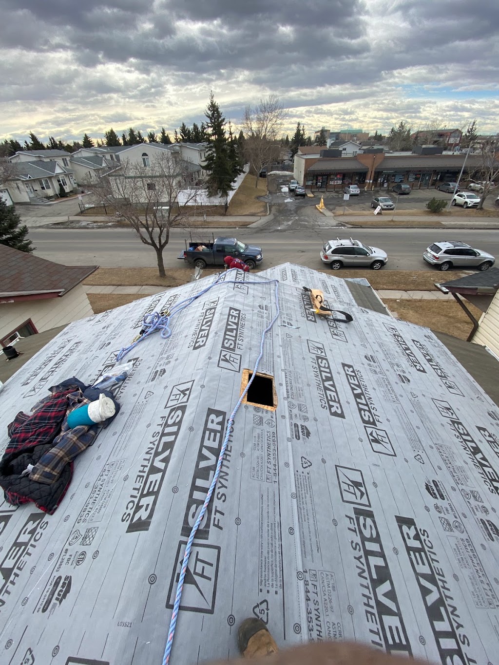 Majestic Roofing inc | 643 Savanna Landing NE, Calgary, AB T3J 2E5, Canada | Phone: (403) 477-6749