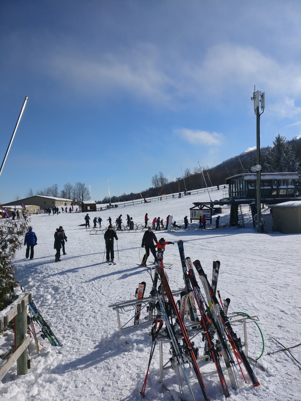 Craigleith Ski Club | 164 Craigleith Rd, The Blue Mountains, ON L9Y 0S4, Canada | Phone: (705) 445-3847