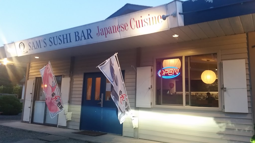 Sams Sushi Bar | 890 Wembley Rd, Parksville, BC V9P 2E6, Canada | Phone: (250) 954-2373