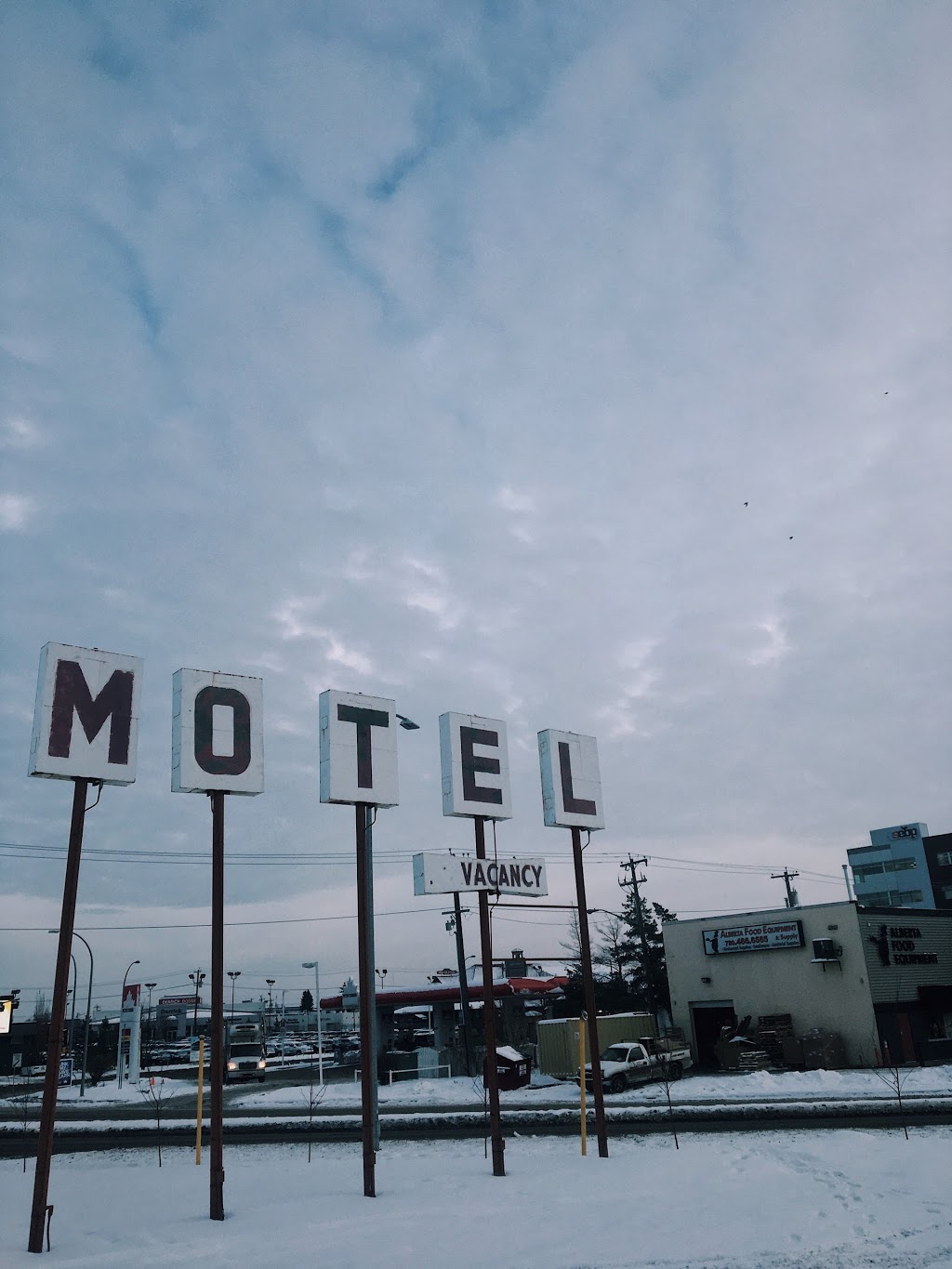 Gateway Motel | 10412 63 Ave NW, Edmonton, AB T6H 4J5, Canada | Phone: (780) 434-1461