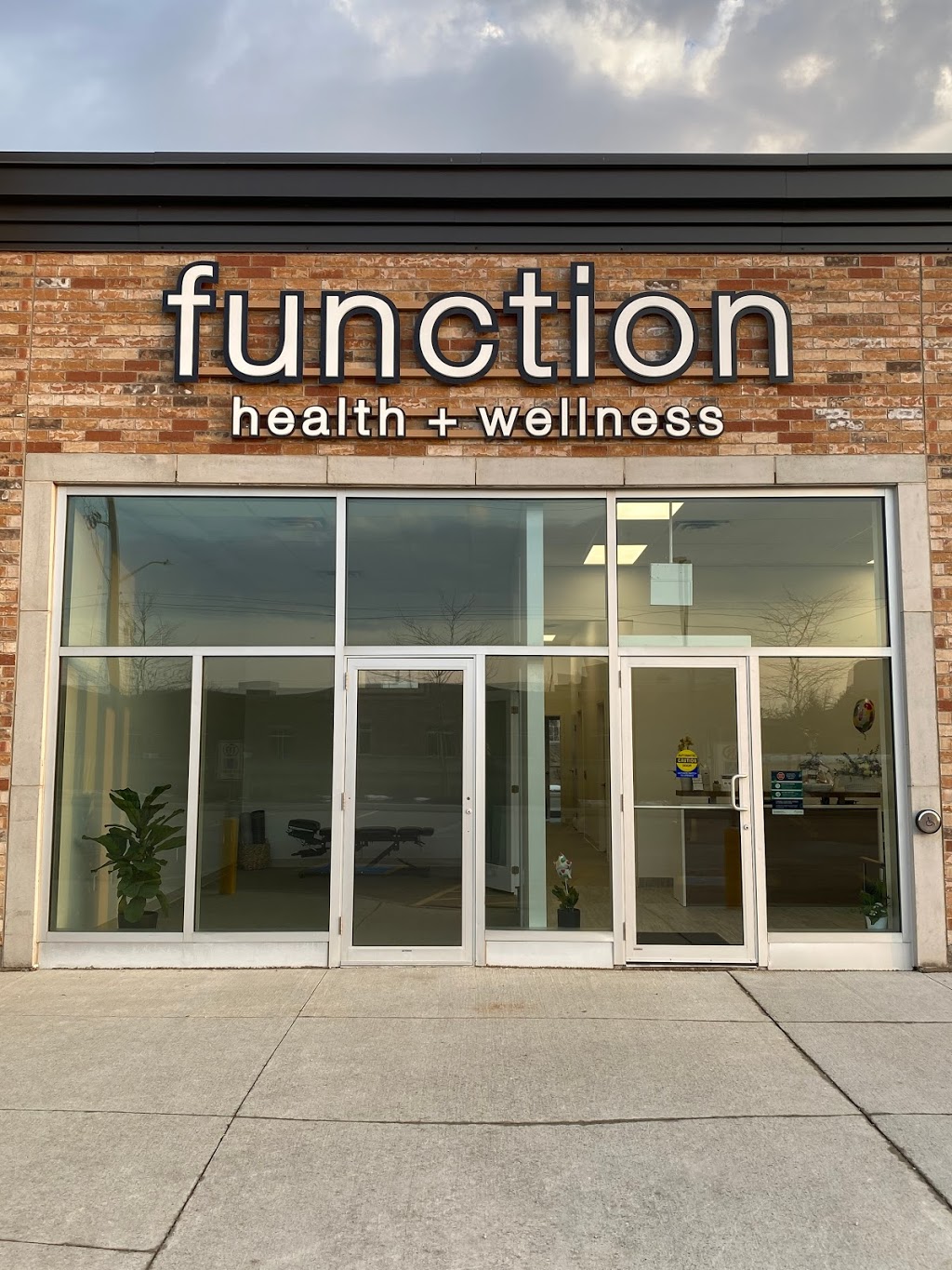 function health + wellness | 20 Cowan Pl Unit 5, Guelph, ON N1G 0C1, Canada | Phone: (519) 265-5200