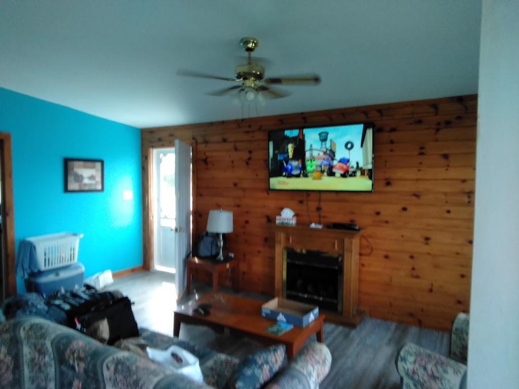 John Bs Oceanfront Cottages | 64 Tamarack Dr Grand Tracadie, Grand Tracadie, PE C0A 1P0, Canada | Phone: (877) 358-3004