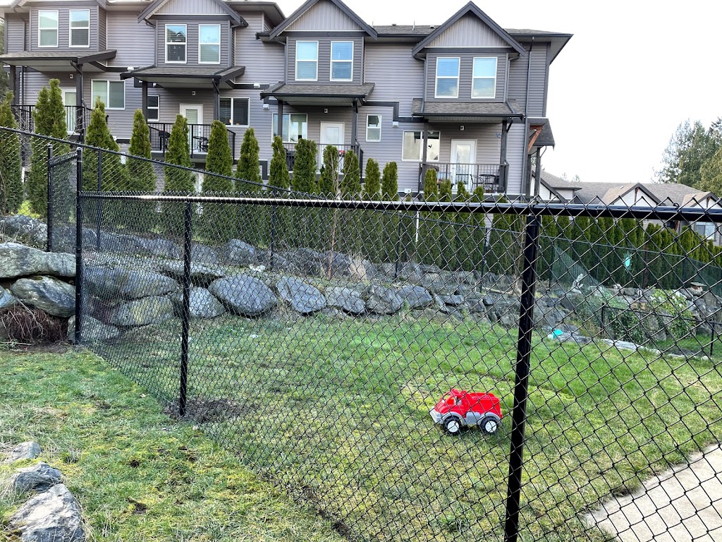 Assa Fencing Ltd | 20471 42 Ave, Langley, BC V3A 3A8, Canada | Phone: (604) 825-2610