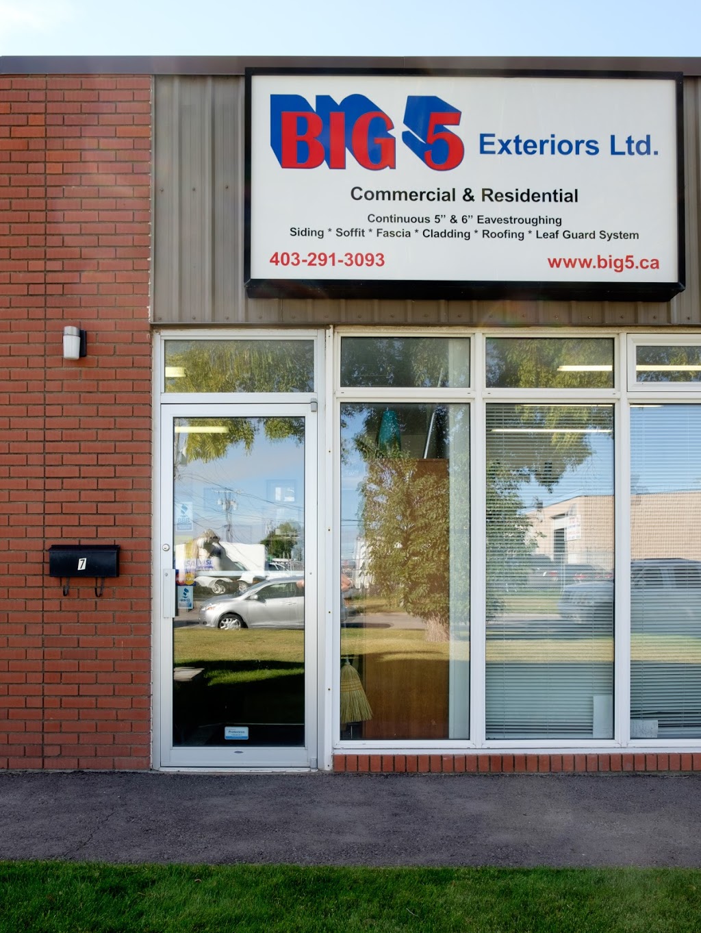 Big 5 Exteriors Ltd | 1319 45 Ave NE #7, Calgary, AB T2E 2P3, Canada | Phone: (403) 291-3093