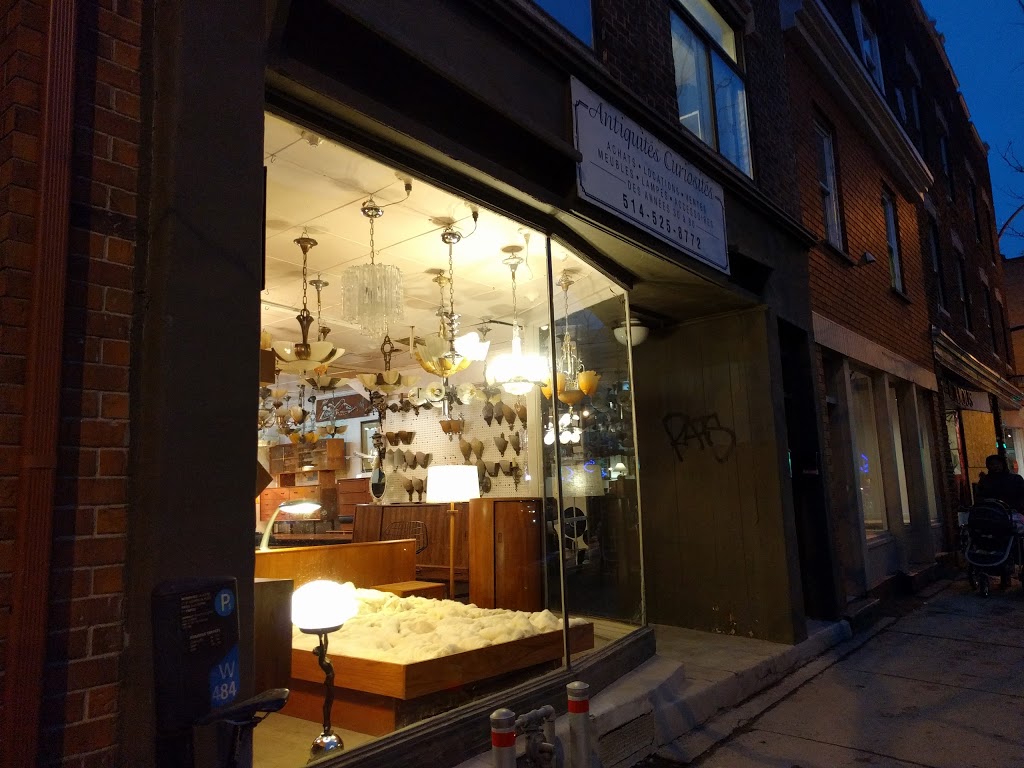 A LAntiquite Curiosite | 1769 Rue Amherst, Montréal, QC H2L 3L7, Canada | Phone: (514) 525-8772