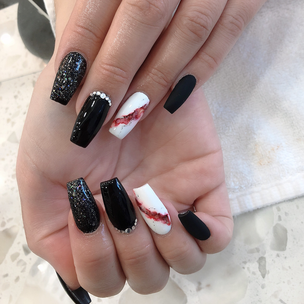 Wonderland nails and spa | 3339 Wonderland Rd S unit 2, London, ON N6L 0E3, Canada | Phone: (519) 652-6066