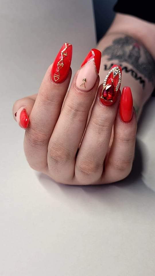 Ongles signés VB | 607 Rang Double, Mont-Saint-Grégoire, QC J0J 1K0, Canada | Phone: (438) 393-3427