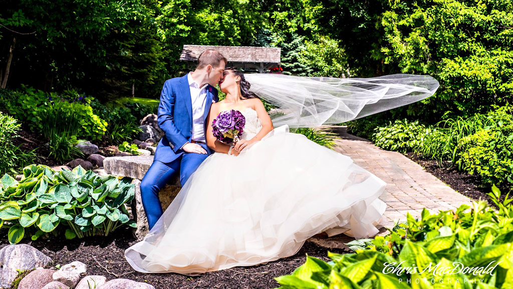 Chris MacDonald Photography | 1350 Coleman Ct, Innisfil, ON L9S 0G5, Canada | Phone: (905) 928-3523