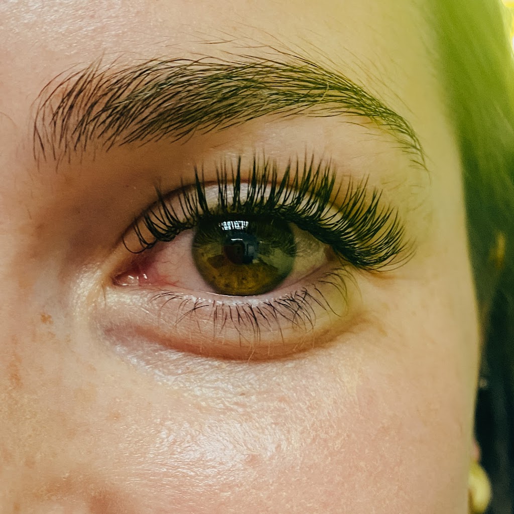 LadyLash | 728 Cashmere Ter, Ottawa, ON K2J 6Z6, Canada | Phone: (647) 921-3657