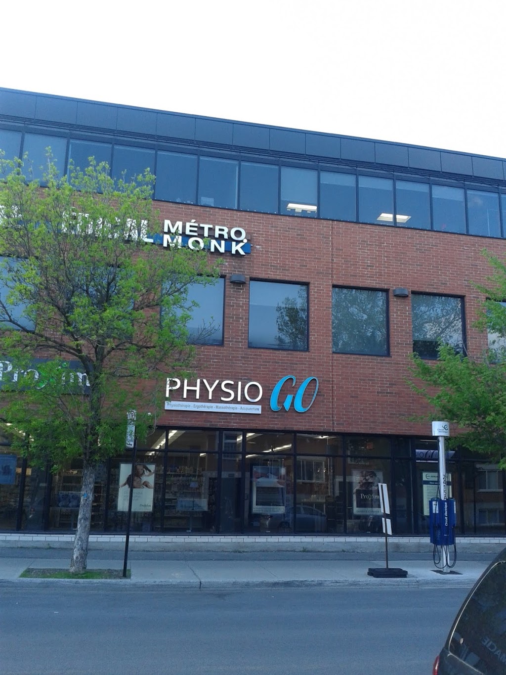 Clinique de physiothérapie et dergothérapie Physio Go | 2529 Rue Allard, Montréal, QC H4E 2L5, Canada | Phone: (514) 769-1500