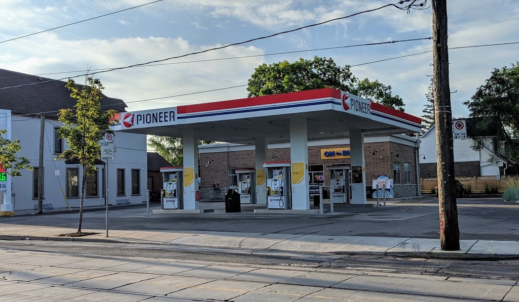 Pioneer Convenience Store | 2185 Gerrard St E, Toronto, ON M4E 2C6, Canada | Phone: (800) 263-3594