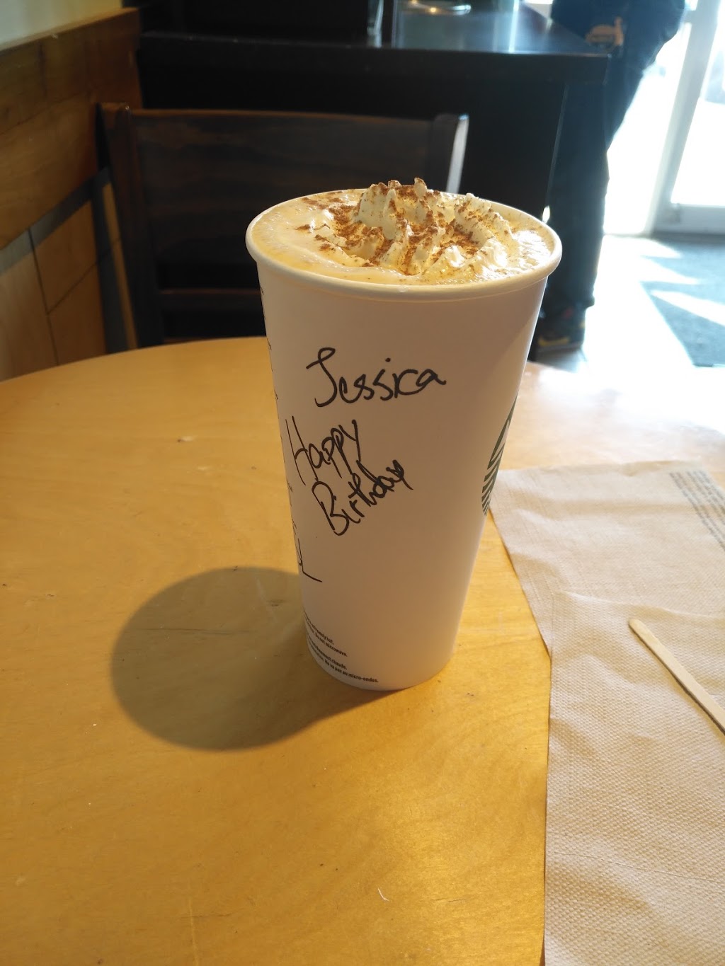 Starbucks | 7355 Bayview Ave Bayview Hills Mall, Thornhill, ON L3T 5Z2, Canada | Phone: (905) 771-9229