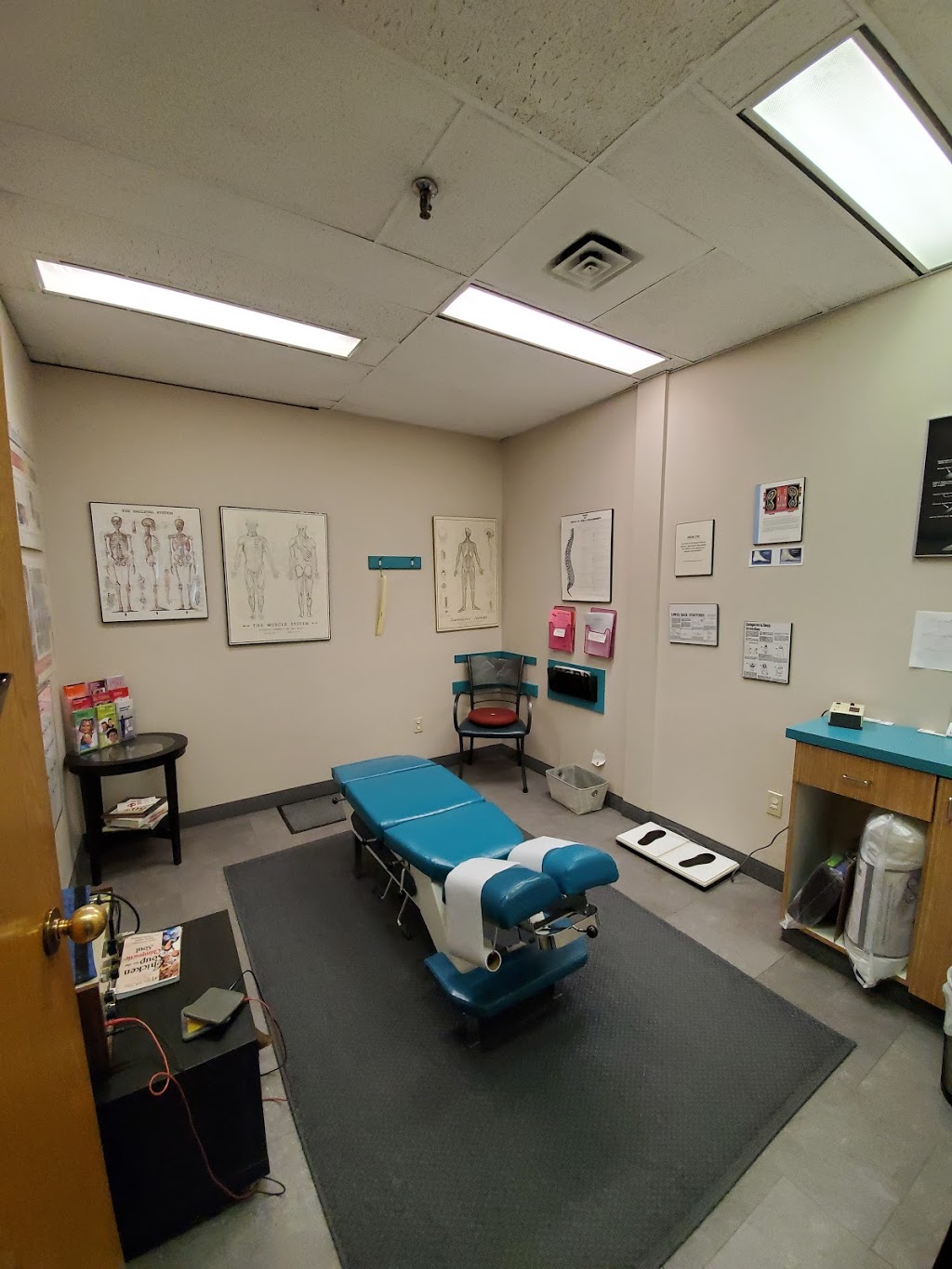 Temple Crossing Chiropractic | 5401 Temple Dr NE, Calgary, AB T1Y 3R7, Canada | Phone: (403) 280-8992