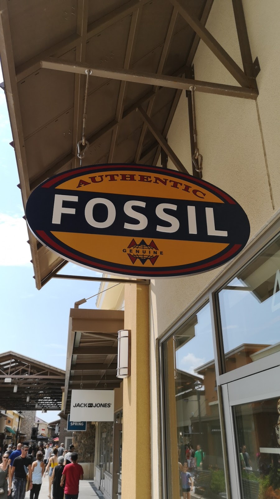 Fossil Outlet | 19001 Chemin Notre Dame Ste. 409, Mirabel, QC J7J 0A1, Canada | Phone: (450) 419-1460