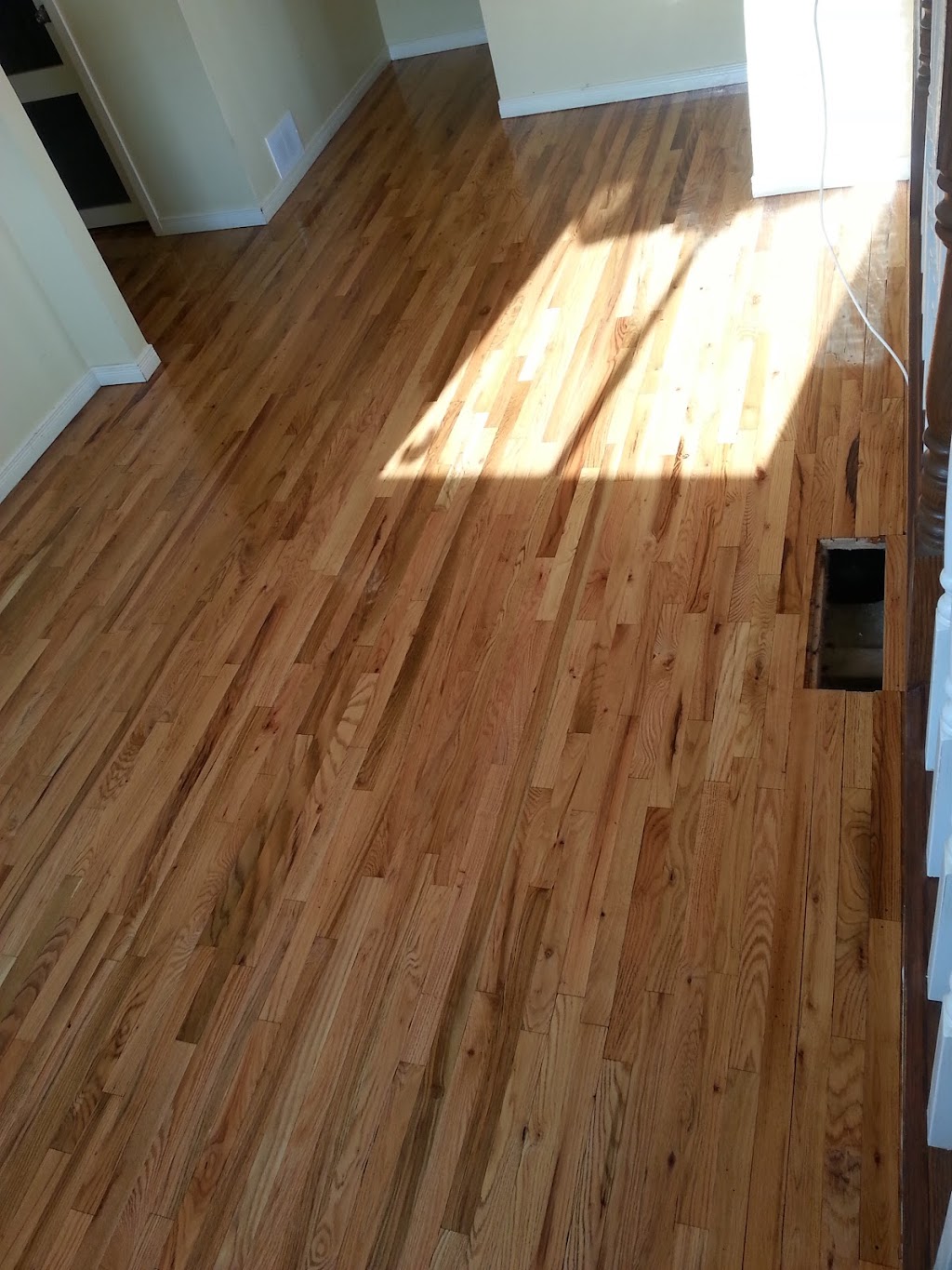 DF Hardwood Floor Refinishing | 90 Penfound Dr, Bowmanville, ON L1C 4B8, Canada | Phone: (289) 987-0376