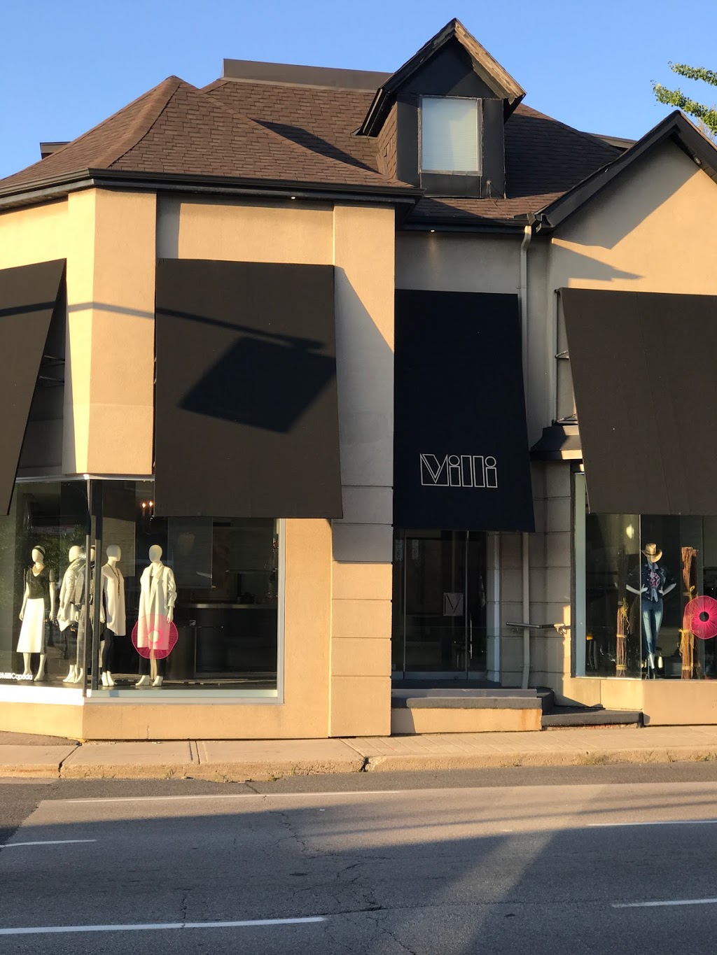 Milli Fashions For Women | 310 Main St W, Hamilton, ON L8P 1J8, Canada | Phone: (905) 527-1531