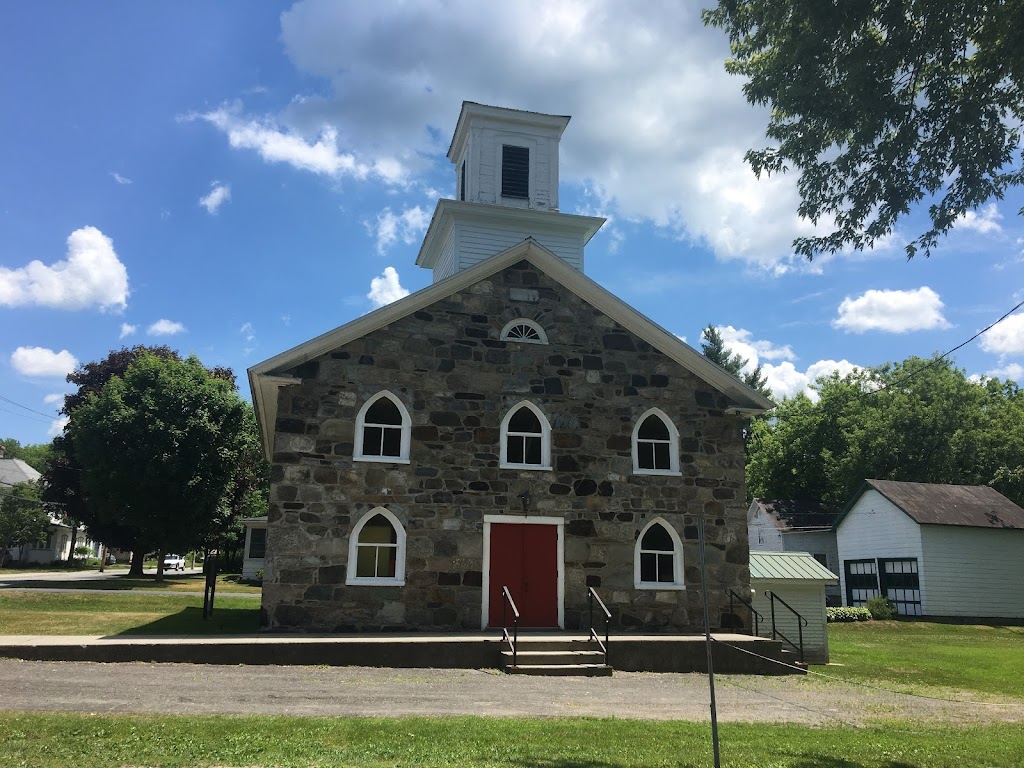 Maison des générations - Olivet House | 7 Rue Maple, Sutton, QC J0E 2K0, Canada | Phone: (450) 538-1919