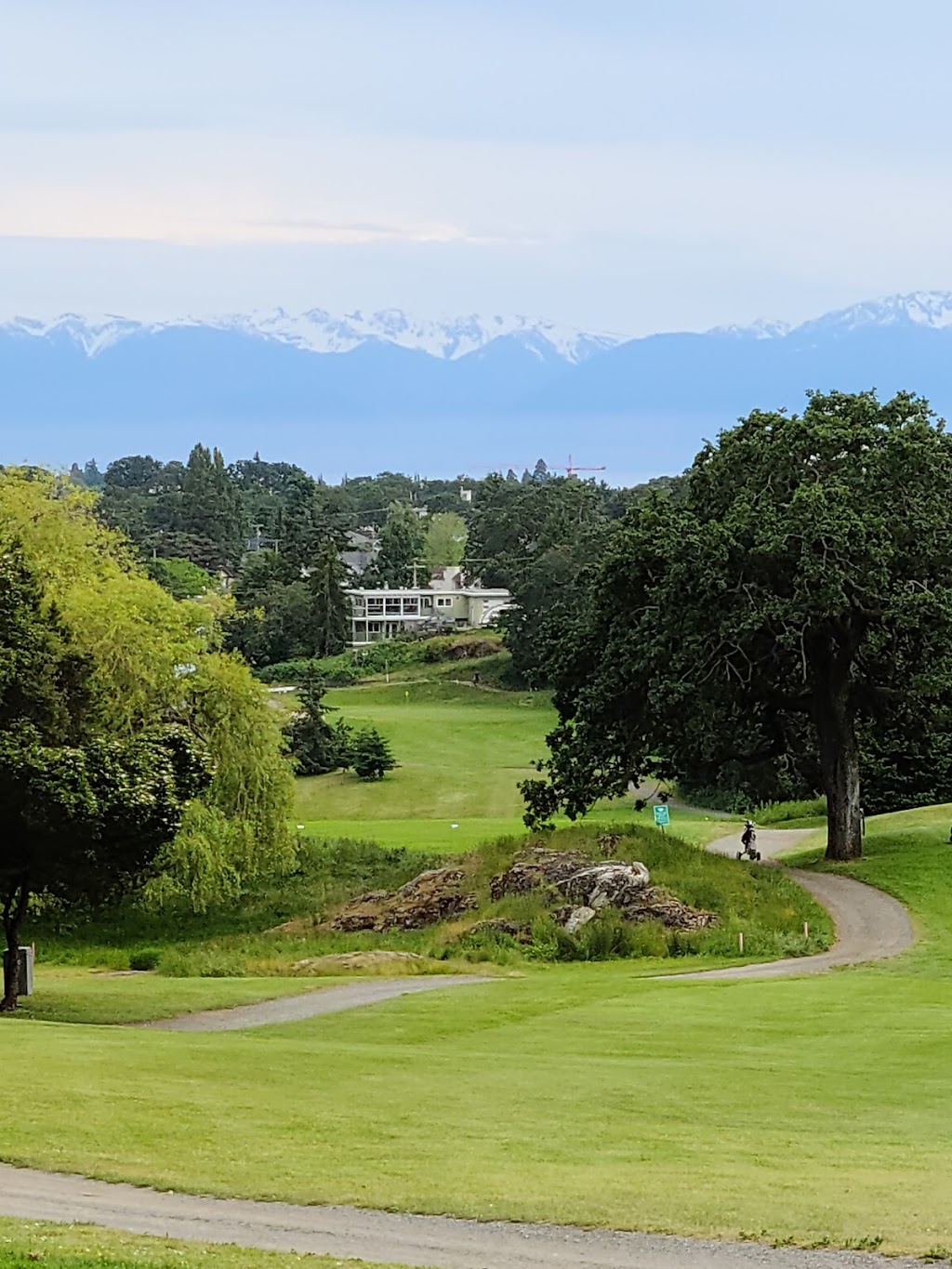 Cedar Hill Golf Course | 1400 Derby Rd, Victoria, BC V8P 1T1, Canada | Phone: (250) 475-7151