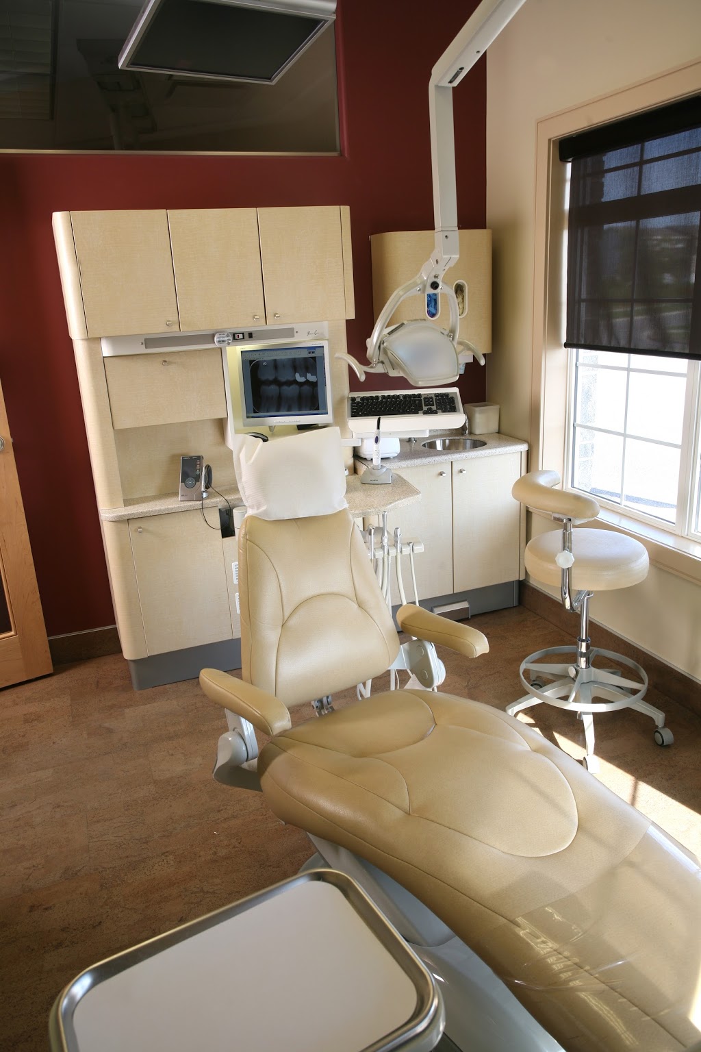 Lakeview Dental | 6 Speers Blvd, Amherstview, ON K7N 1Z6, Canada | Phone: (613) 389-9612