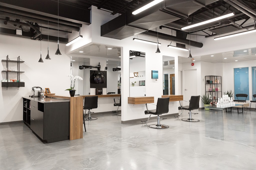 Suite SM Coiffure | 1100 Bd Guillaume-Couture local 120, Lévis, QC G6W 0R8, Canada | Phone: (418) 839-3339